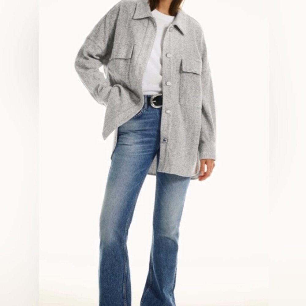 Zara Light Gray Button Front Shacket Size M-L